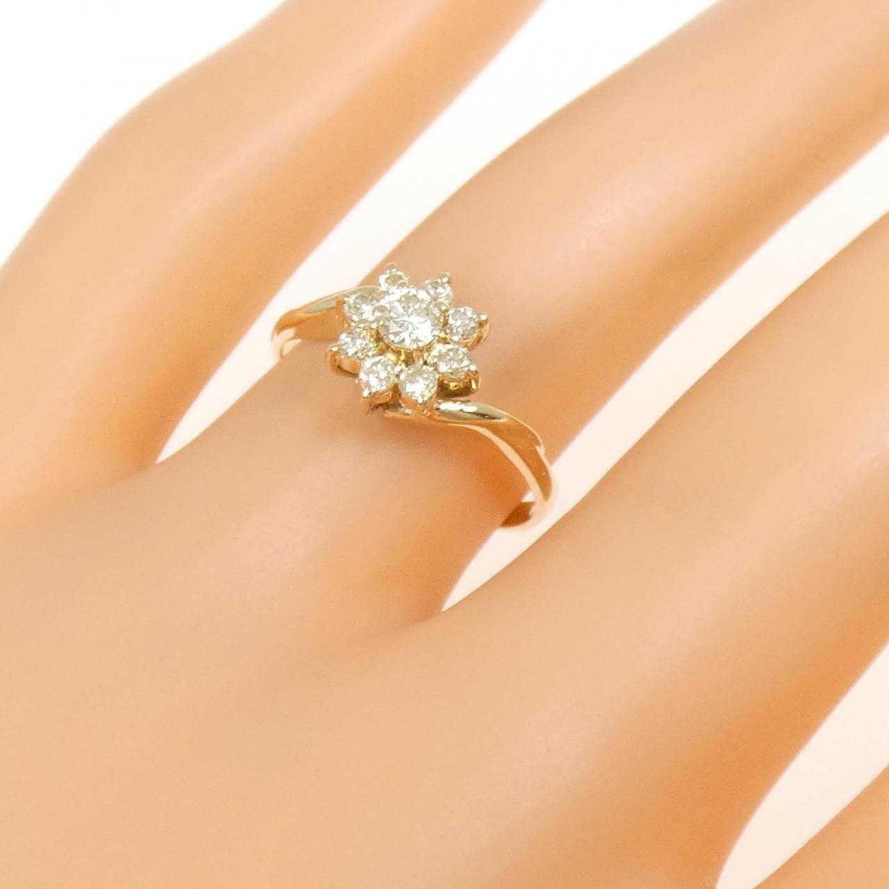 K18YG フラワー ダイヤモンド リング 0.32CT