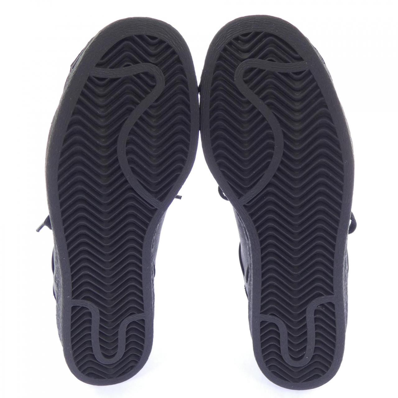 ワイスリー Y-3 スニーカー