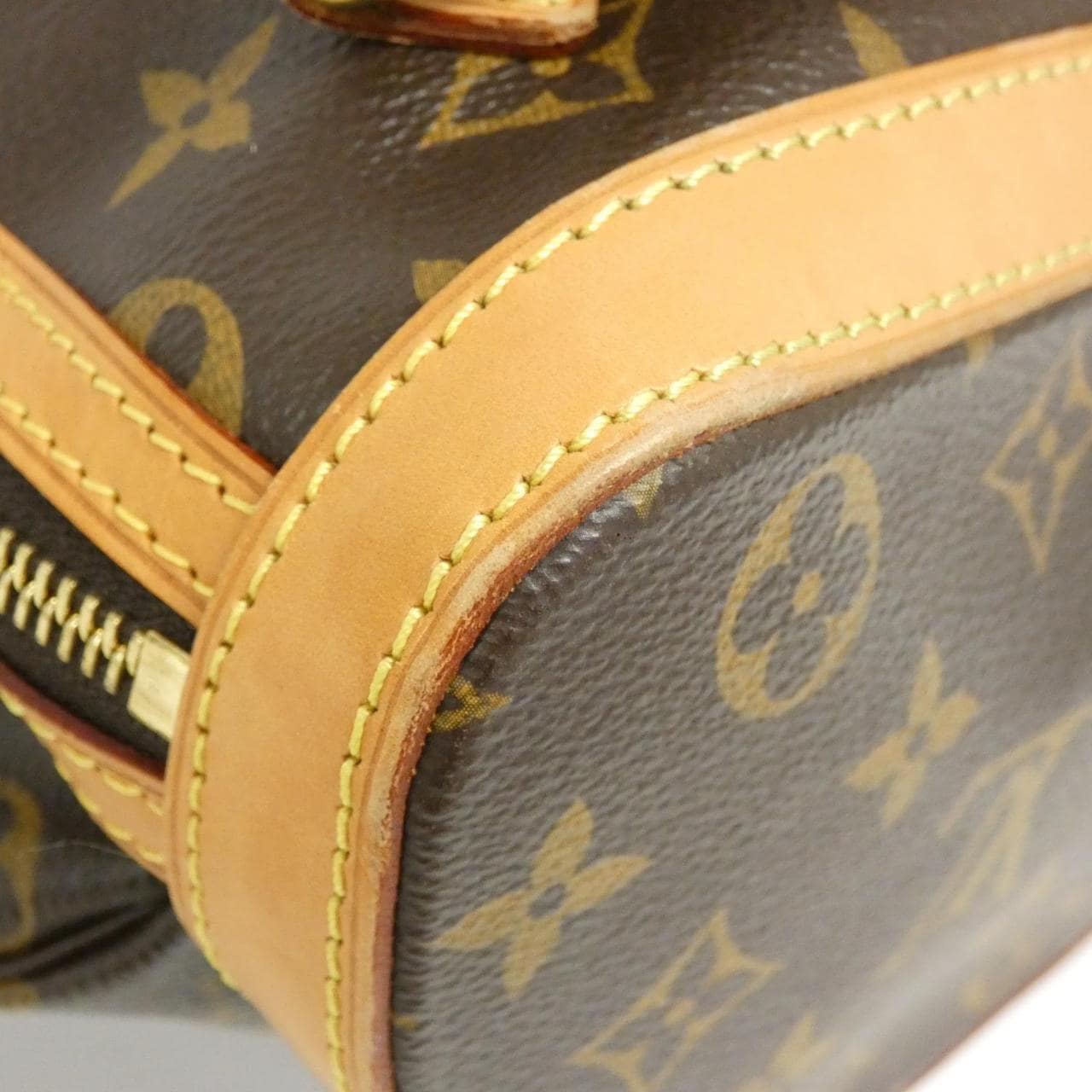 LOUIS VUITTON Monogram Sack a de Bosfort M40107双肩包