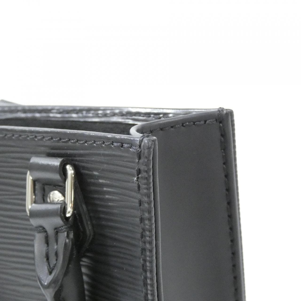 ルイヴィトン エピ プティット サック プラ M69441 バッグ