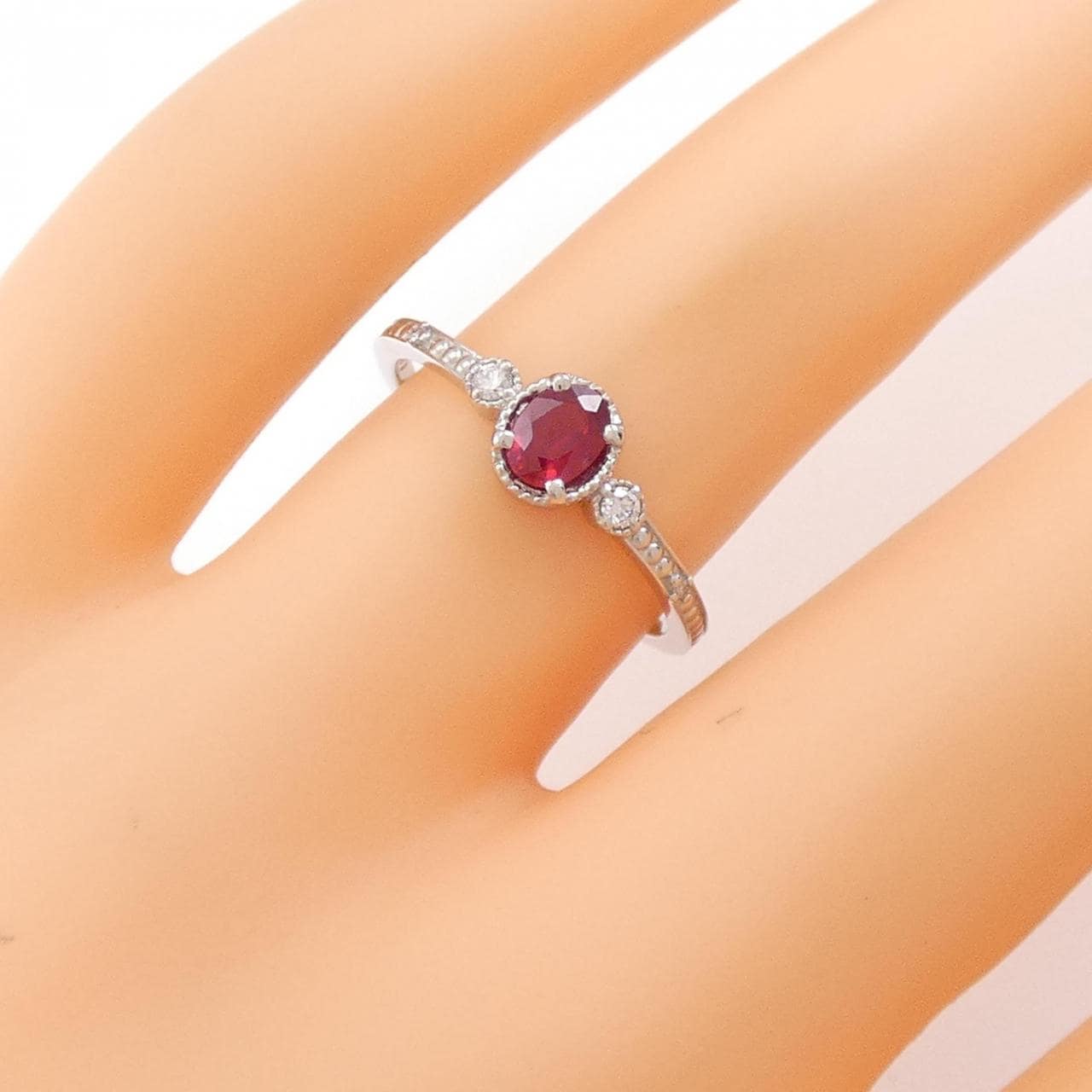 【新品】PT ルビー リング 0.27CT