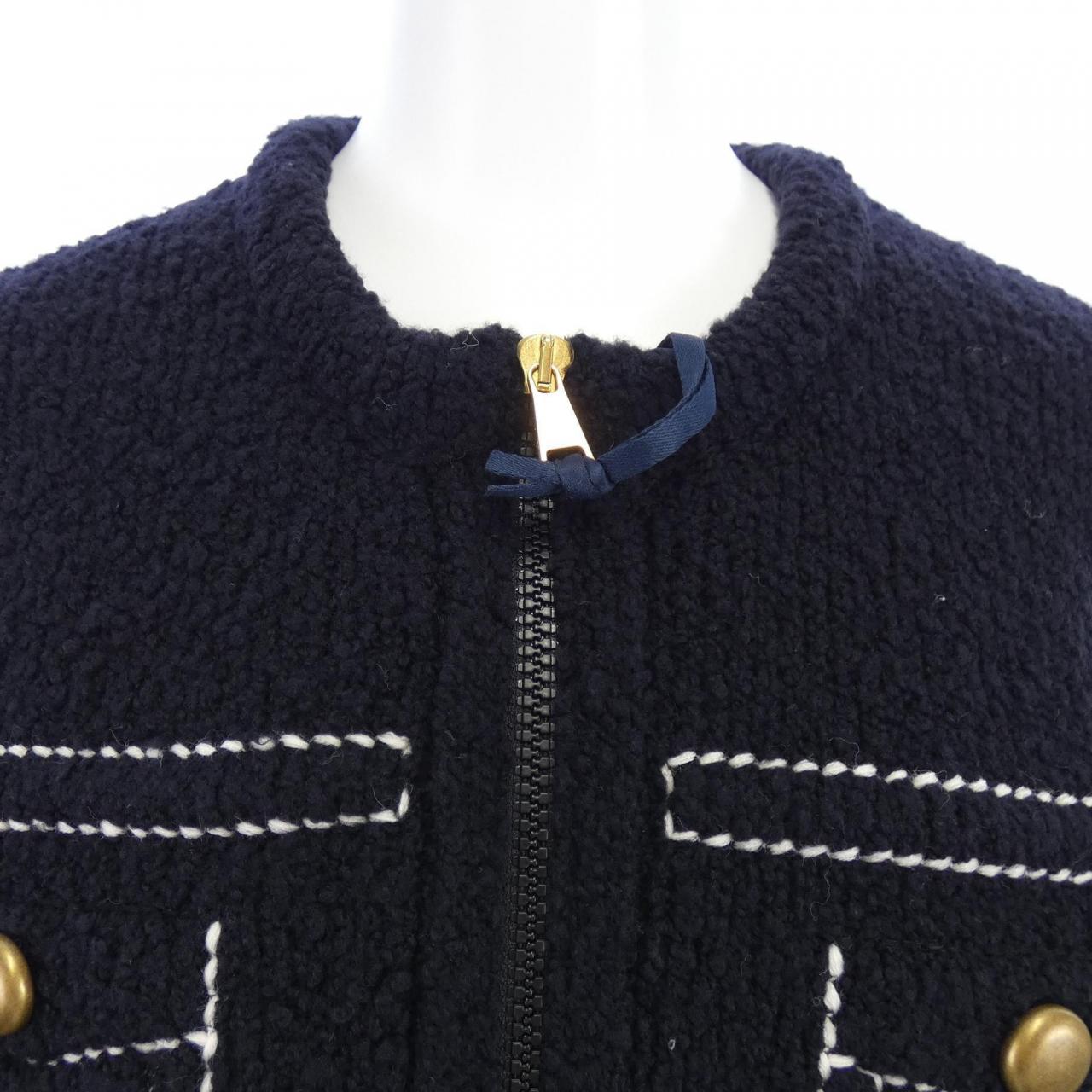 【新品】モンクレール MONCLER K20939B00005 ダウンジャケット