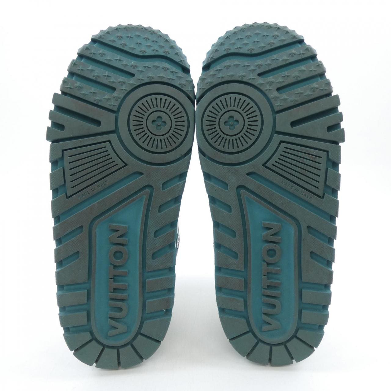 ルイヴィトン LOUIS VUITTON LVトレイナーマキシ スニーカー