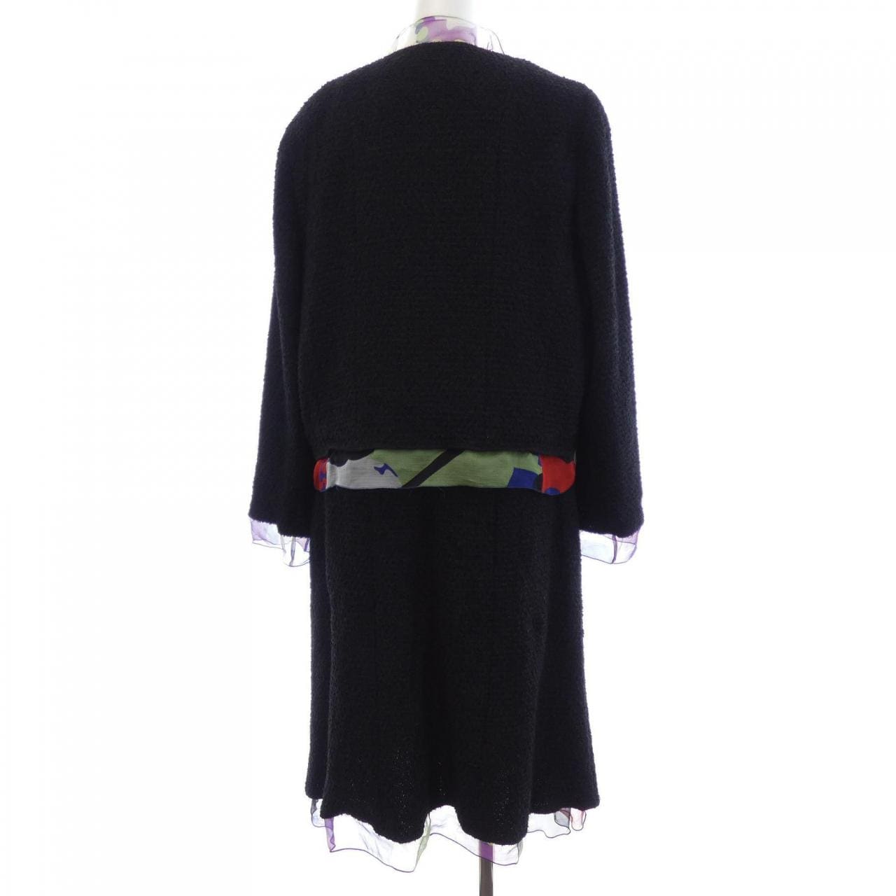 シャネル CHANEL P15633W02604 00T スリーピース