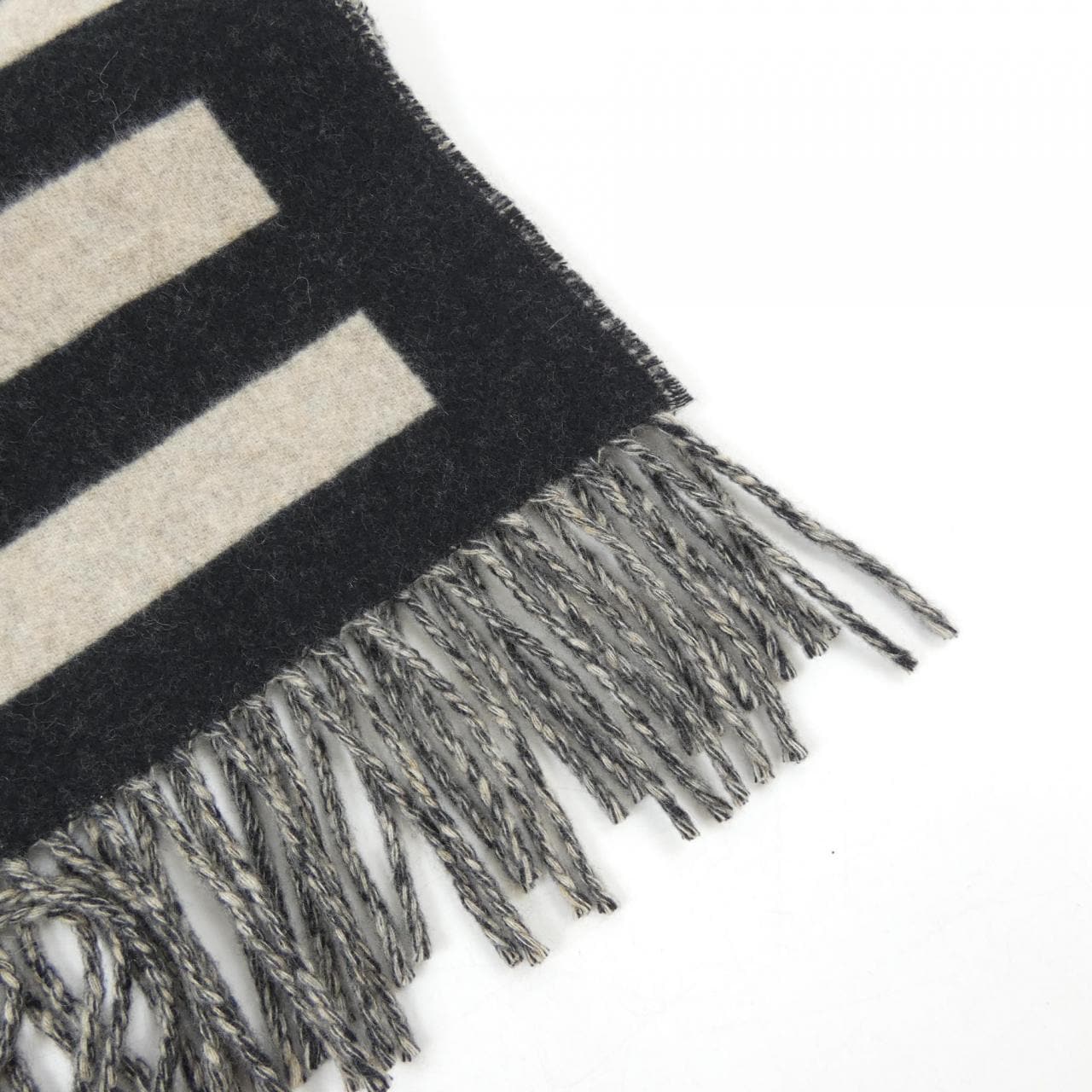 エルメス HERMES LOVE STORY H254043S ラブストーリー MUFFLER