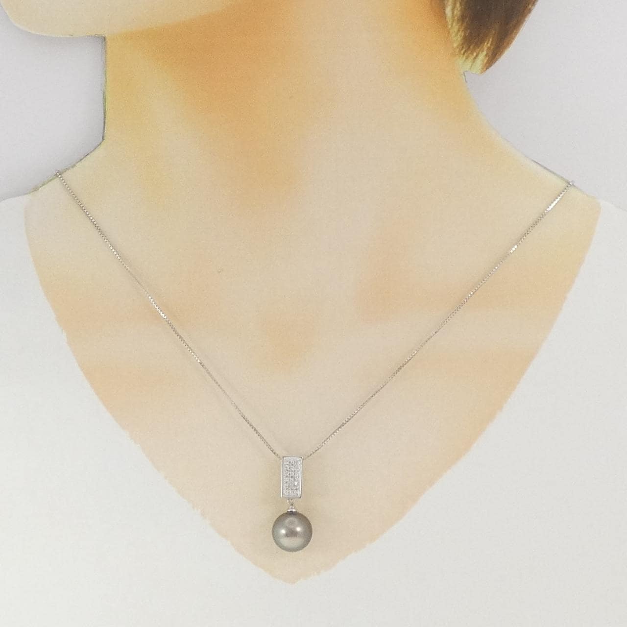 K14WG/K18WG 黒蝶パール ネックレス 11.3mm