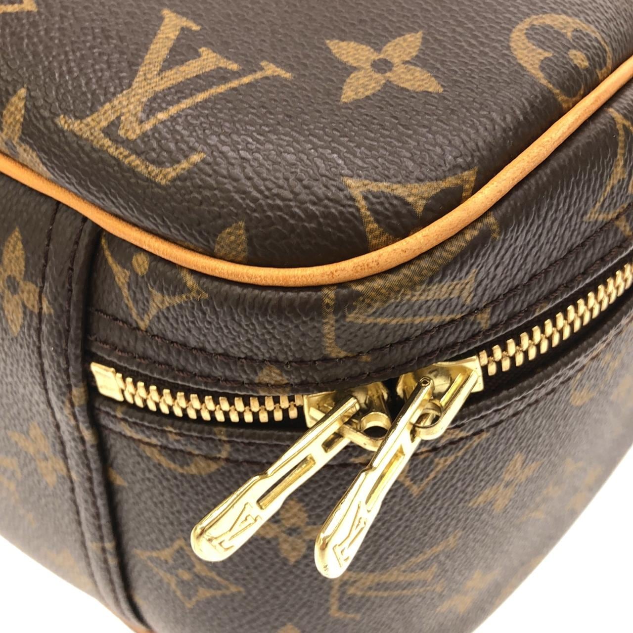 ルイヴィトン モノグラム エクスカーション M41450 バッグ