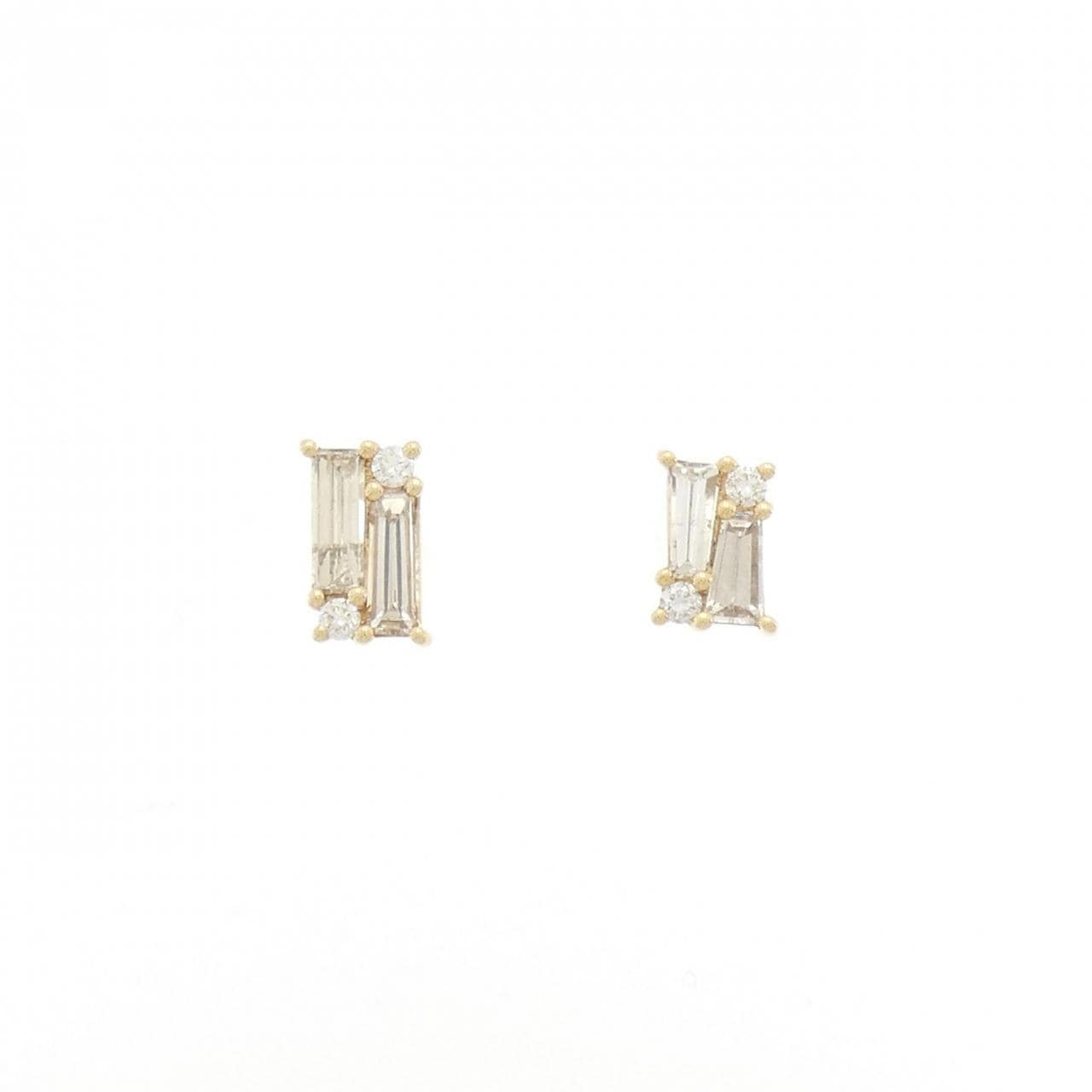 [BRAND NEW] K18YG Diamond Earrings 0.68CT