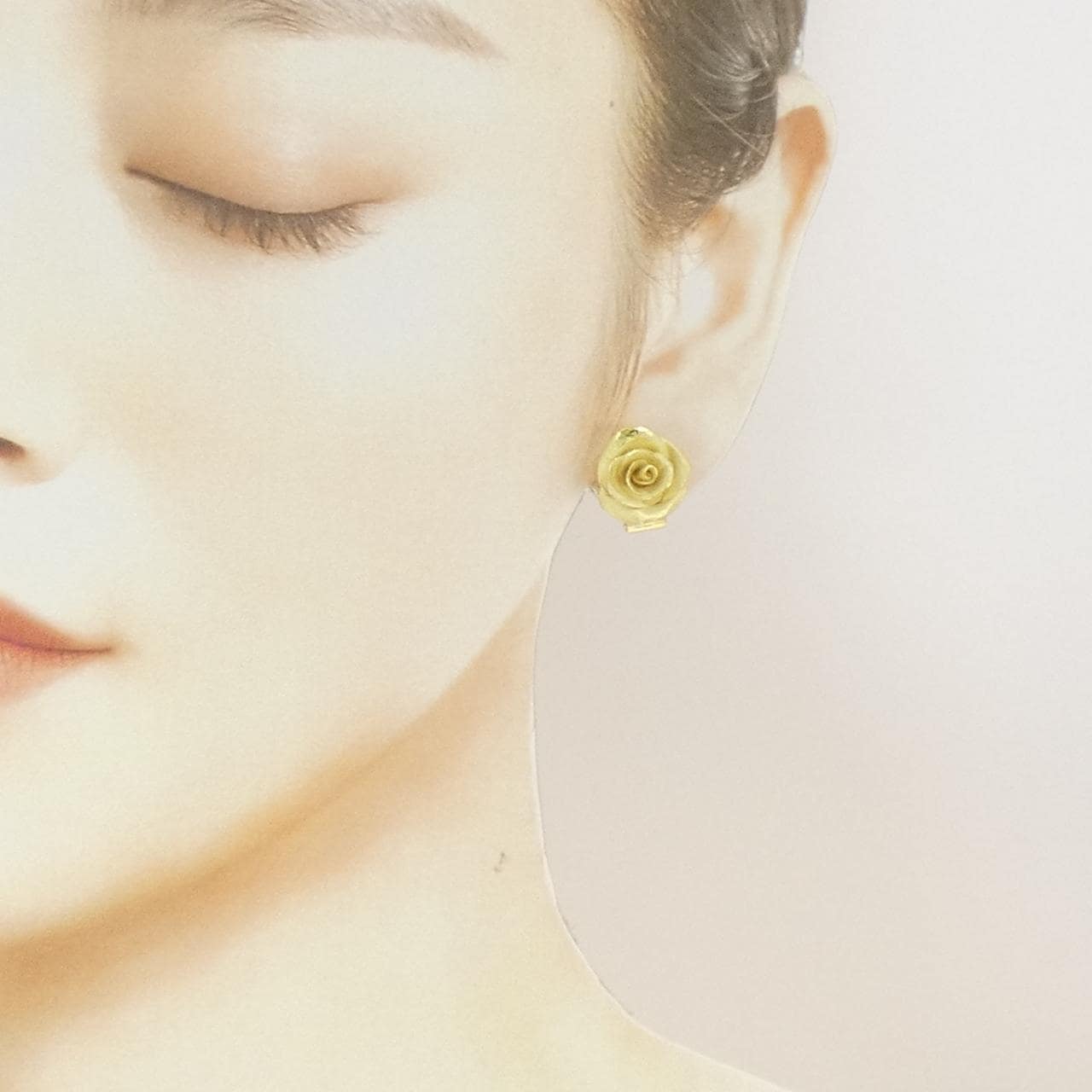 トモヤス K18YG ローズ イヤリング