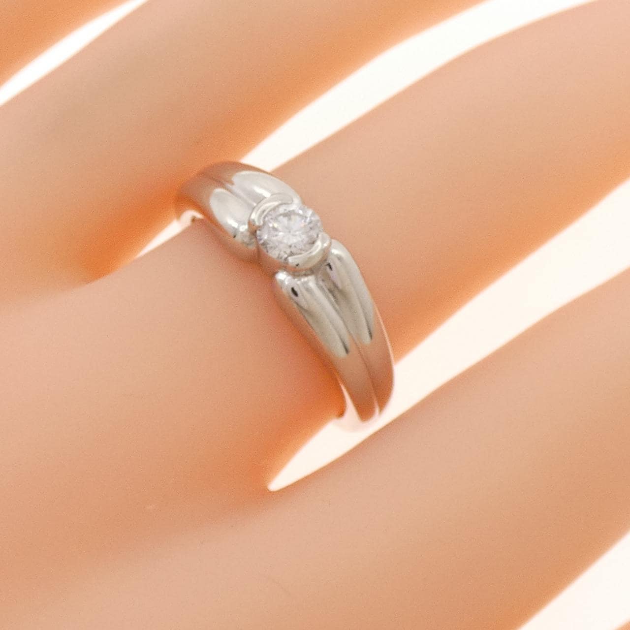 PT850 ダイヤモンド リング 0.32CT
