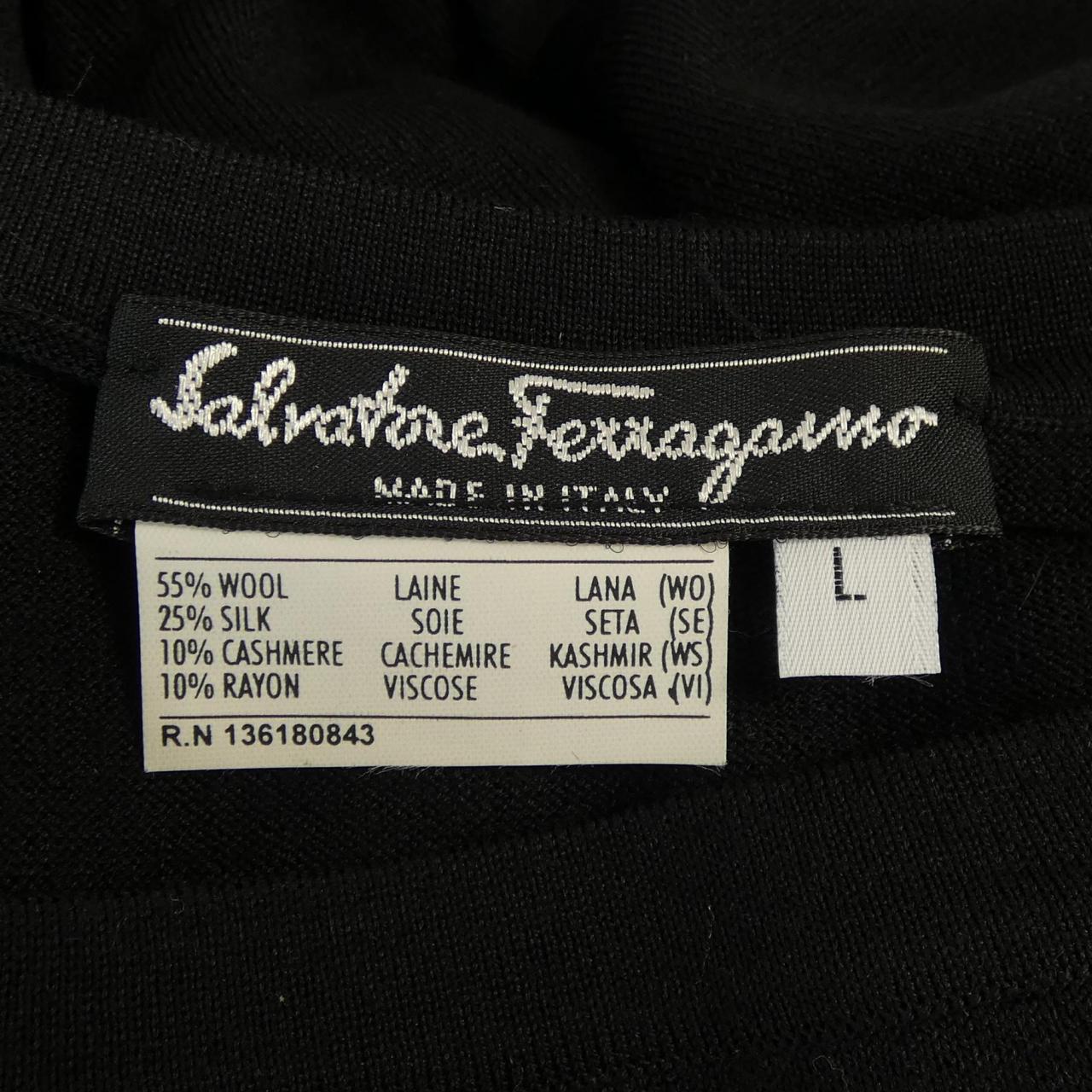 サルヴァトーレフェラガモ SALVATORE FERRAGAMO アンサンブル