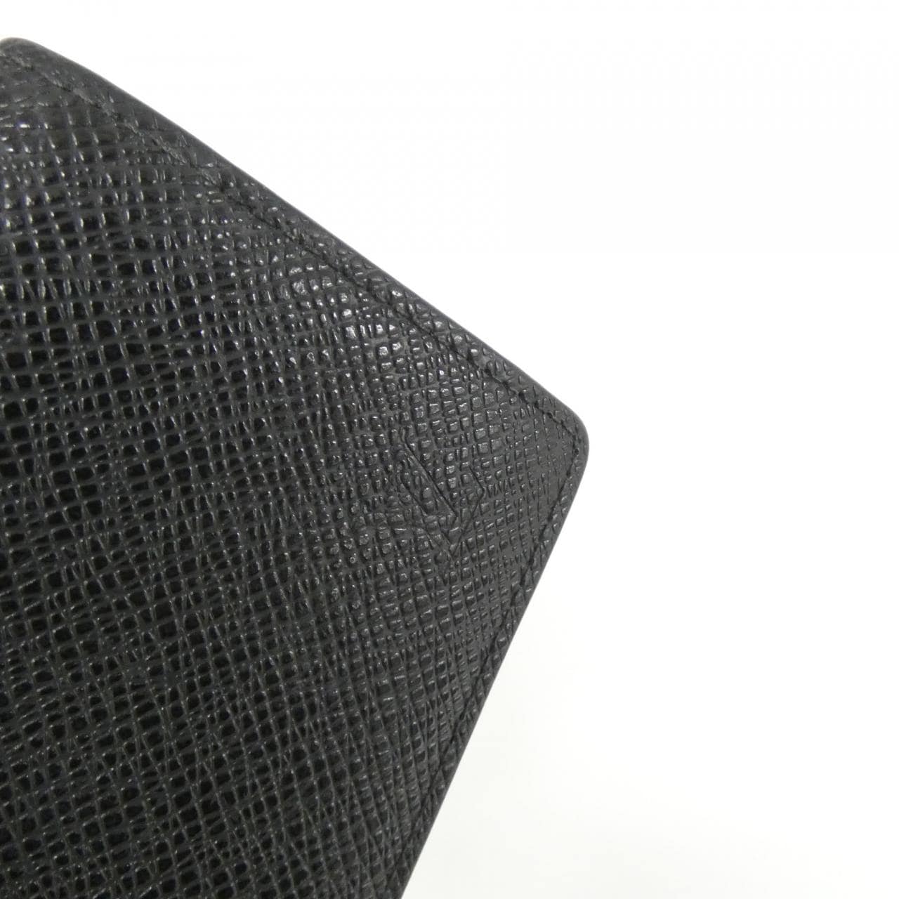 ルイヴィトン タイガ アンヴェロップ カルト ドゥ ヴィジット M30922 カードケース