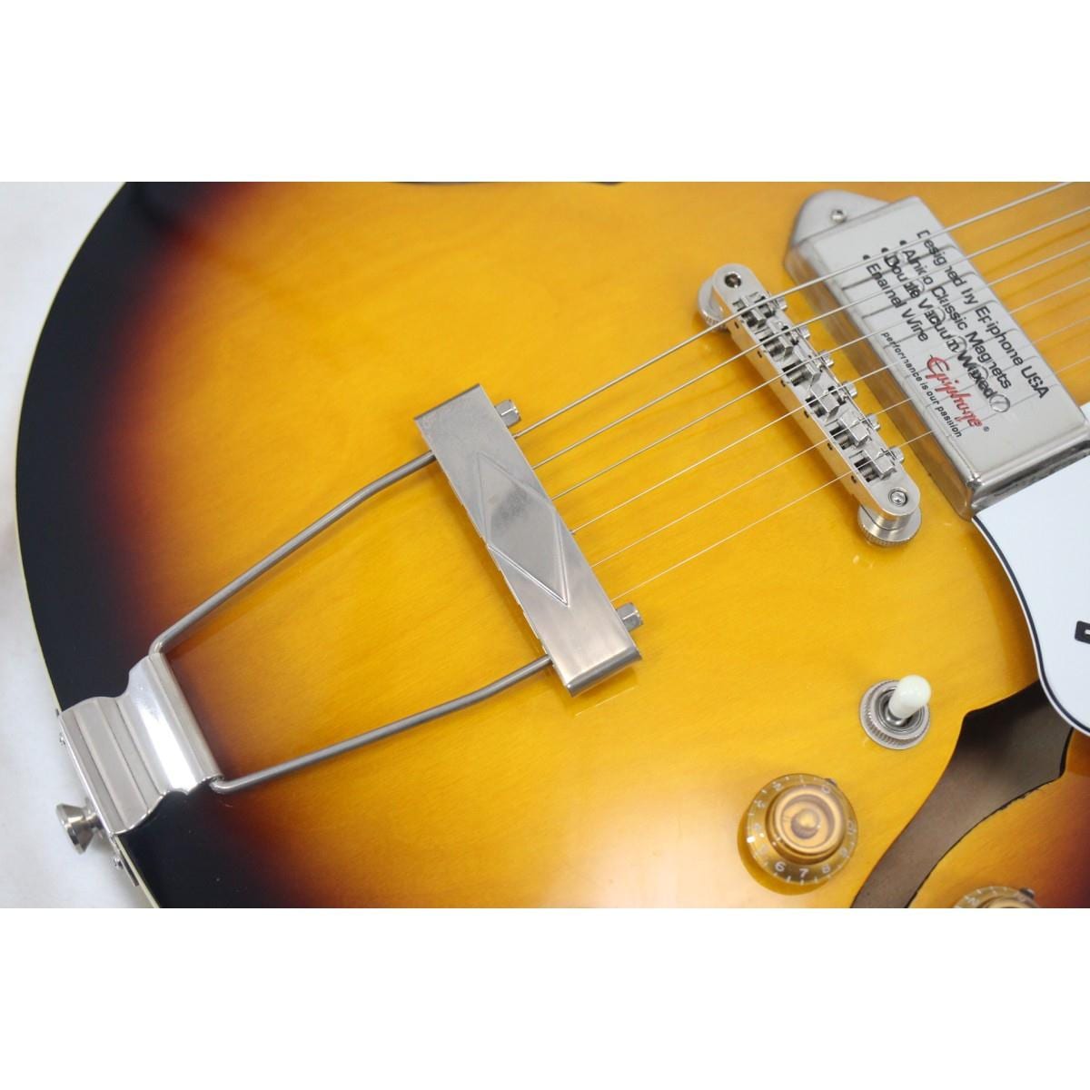 ＥＰＩＰＨＯＮＥ　　ＣＡＳＩＮＯ　ＣＯＵＰＥ
