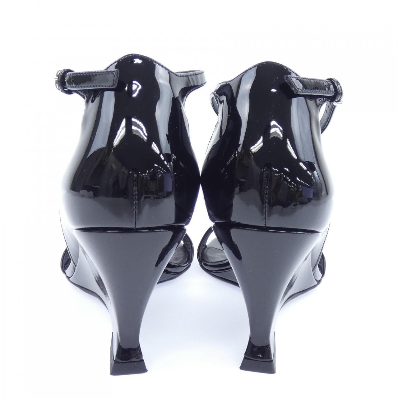 フェラガモ FERRAGAMO サンダル