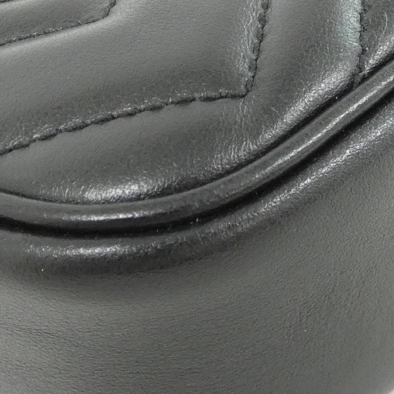 グッチ GG MARMONT 448065 DTD1T ショルダーバッグ