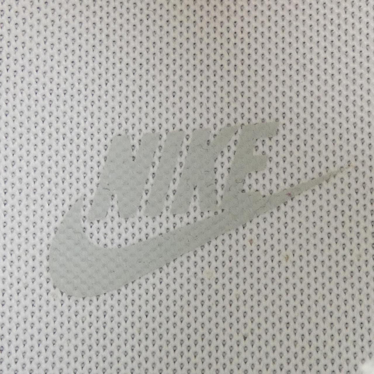 ナイキ NIKE AQ2567-102 スニーカー