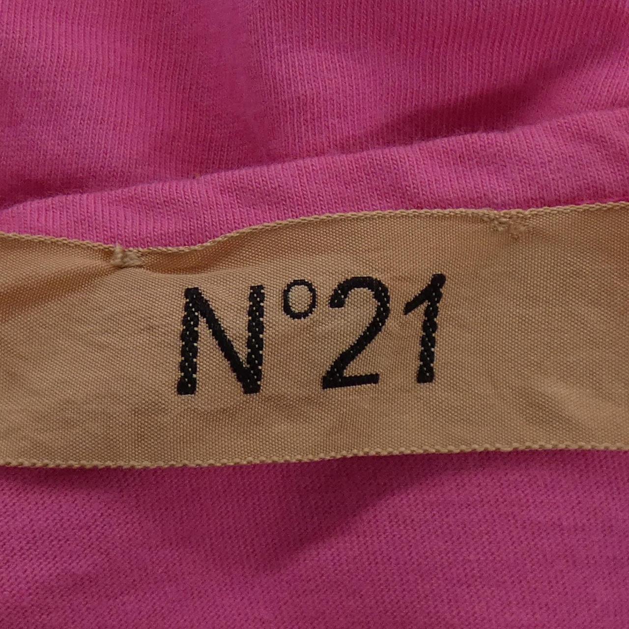 ヌメロヴェントゥーノ N°21 Tシャツ