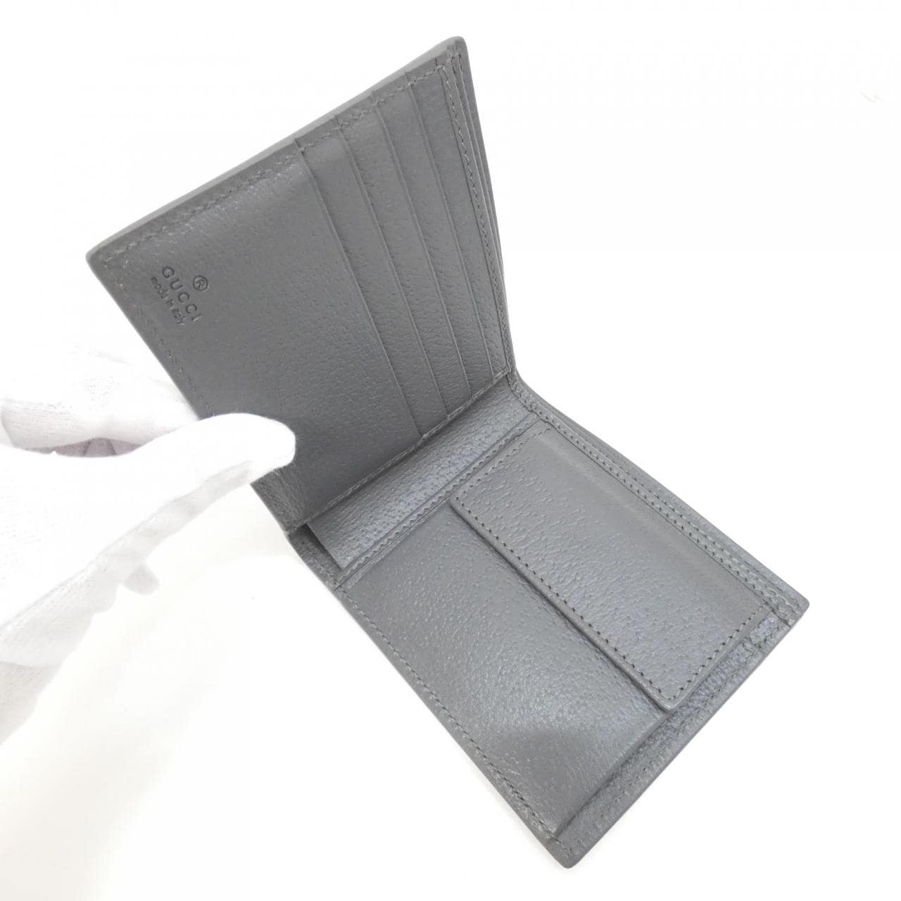 グッチ 768244 FACQC 財布