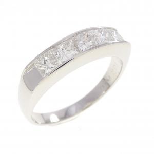 PT900 ダイヤモンド リング 1.02CT