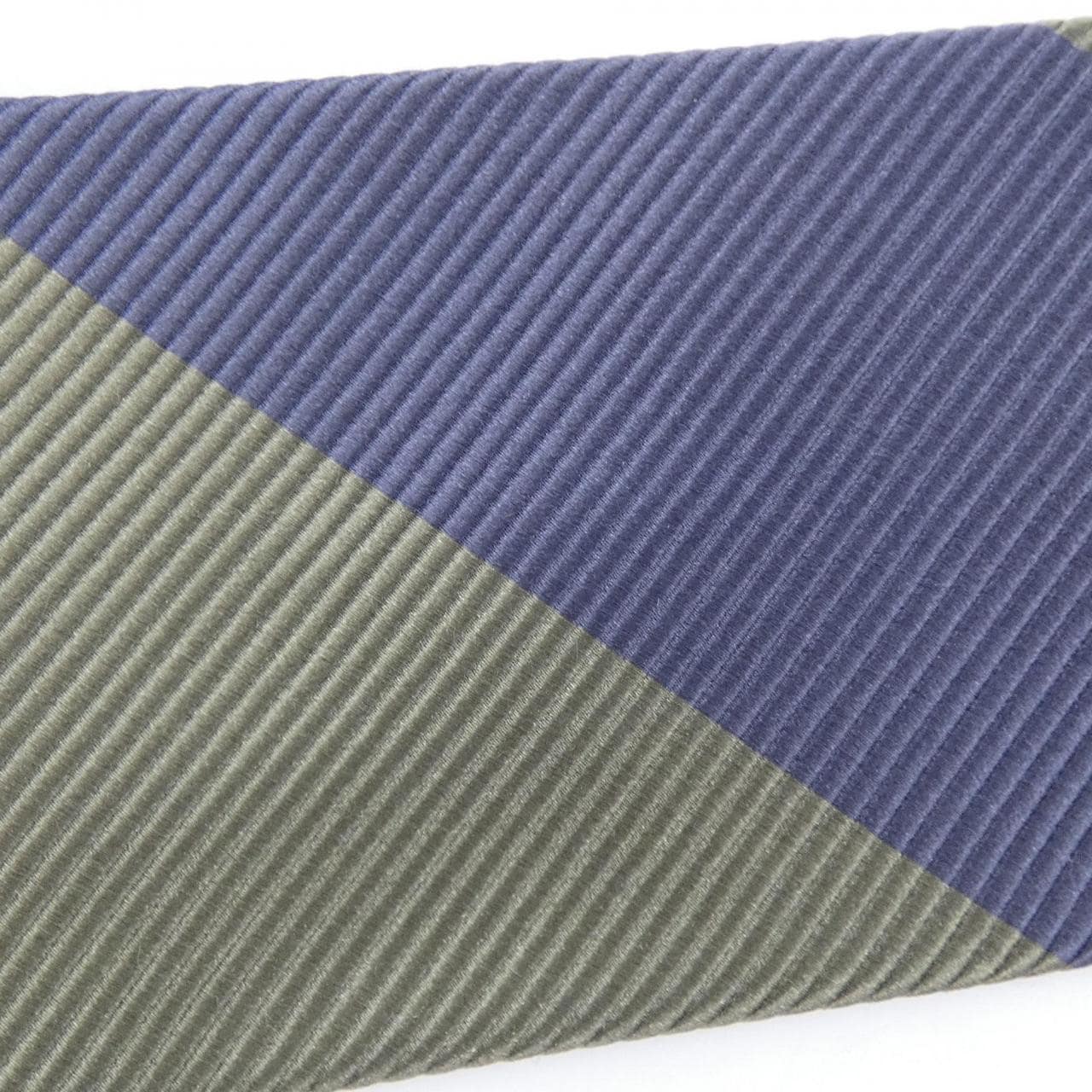ソブリン sovereign NECKTIE