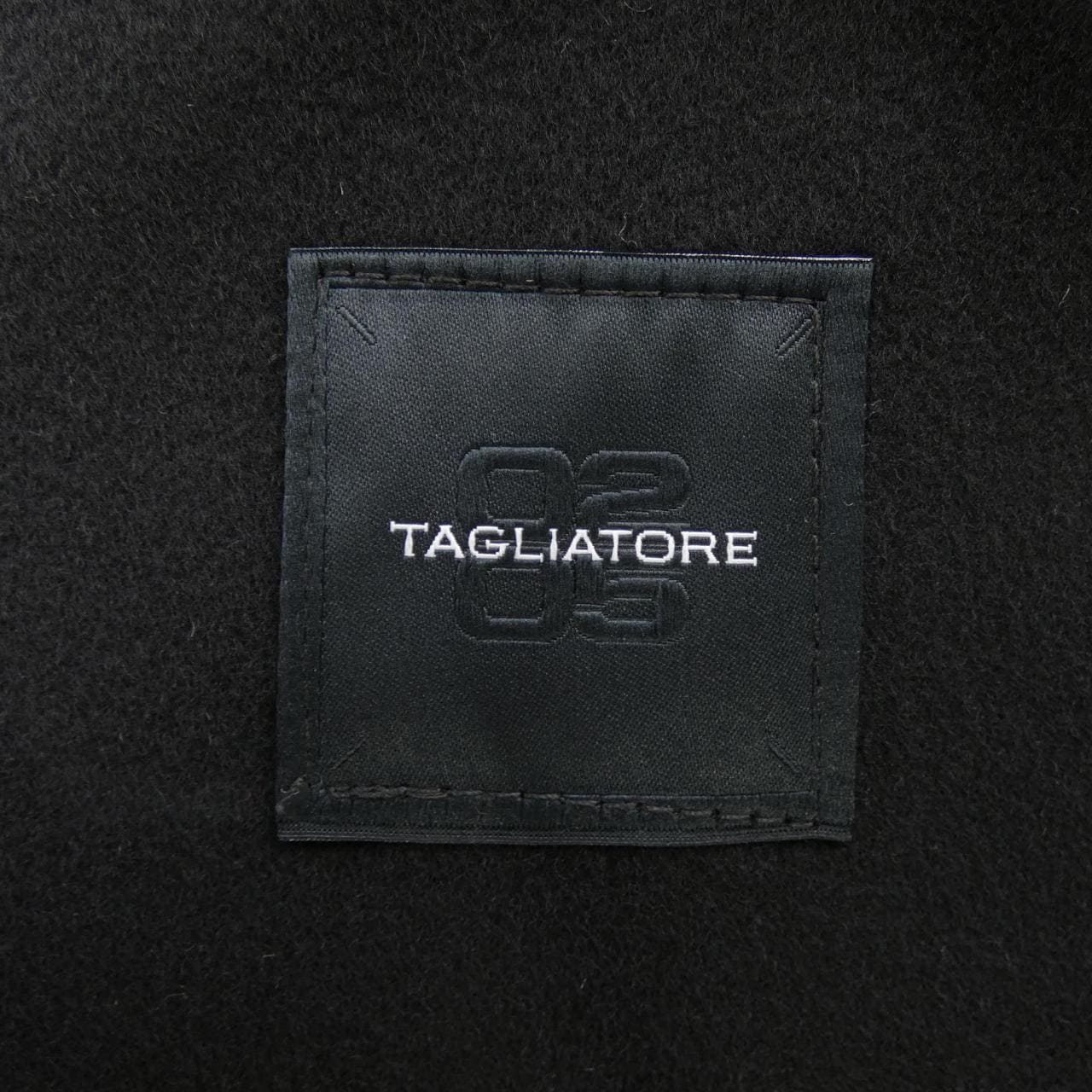 TAGLIATORE coat