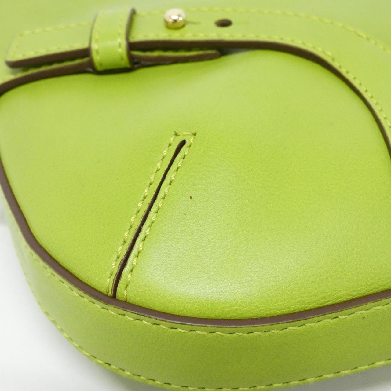 【ヴィンテージ】サルヴァトーレフェラガモ 21 5384 ショルダーバッグ