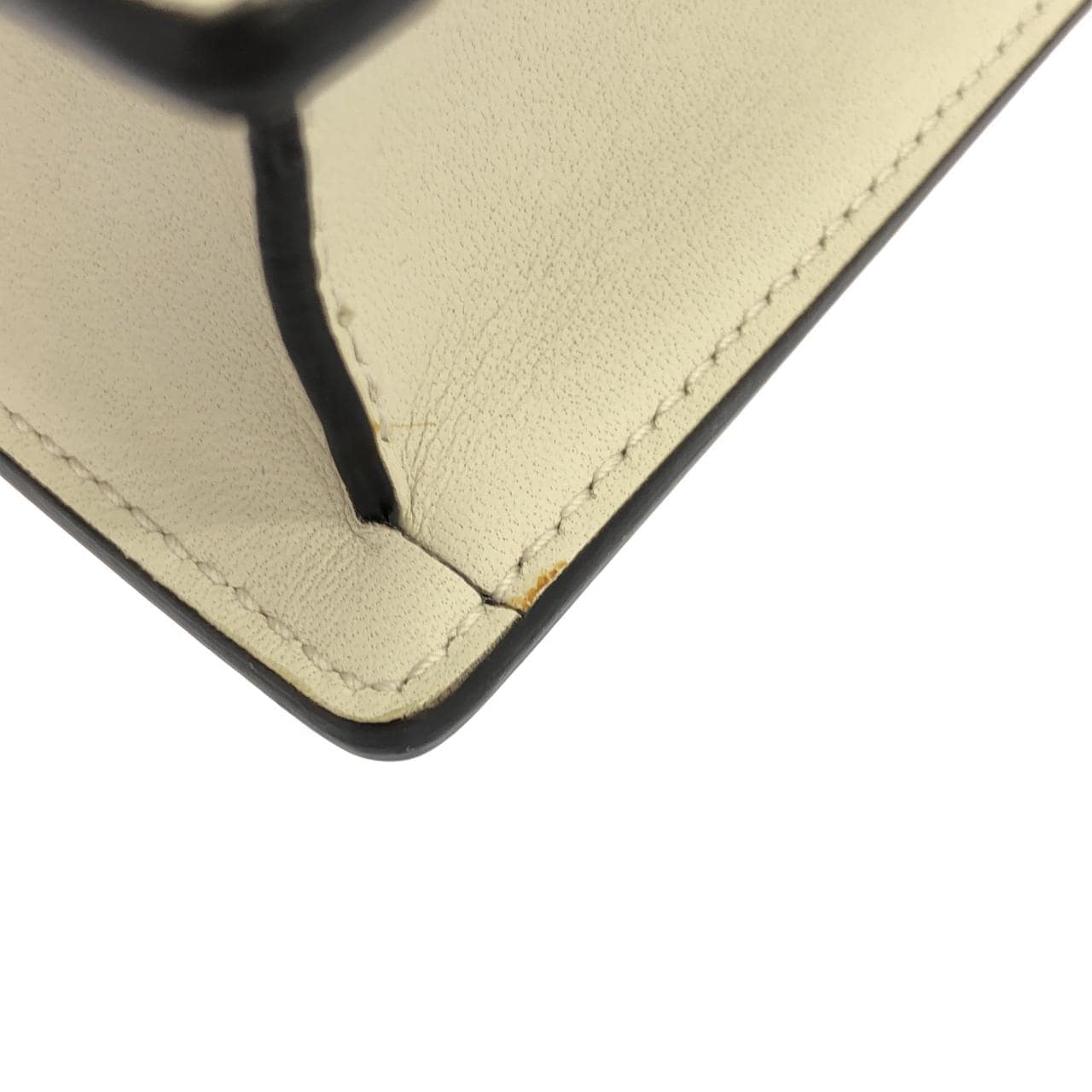 グッチ SYLVIE 494646 CWLSG ショルダーバッグ