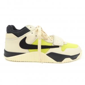 ナイキ NIKE スニーカー