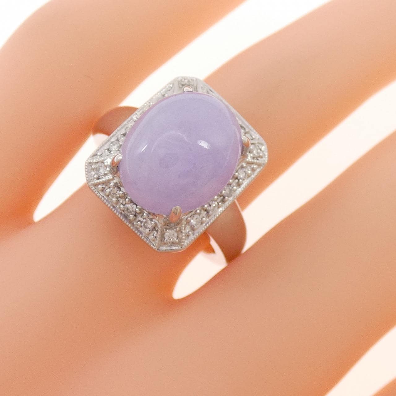 K18WG ラベンダーヒスイ リング 7.90CT