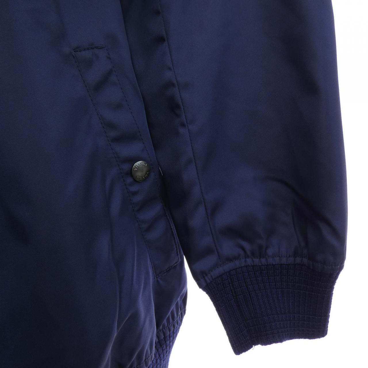 プラダ PRADA トライアングルロゴ SGH038 R121 I18 ブルゾン