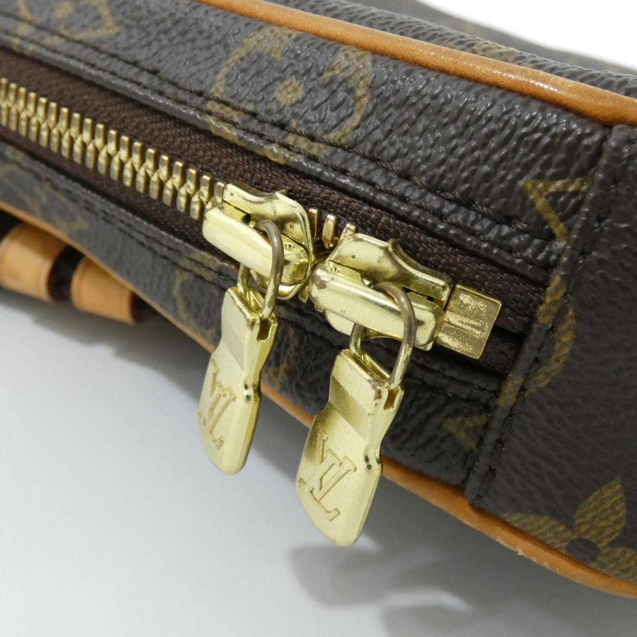 ルイヴィトン モノグラム ポシェット ガンジュ M51870 ショルダーバッグ