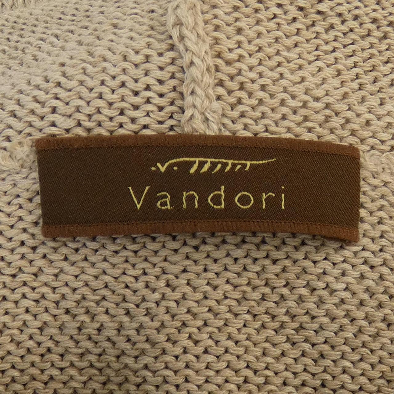 VANDORI ニット