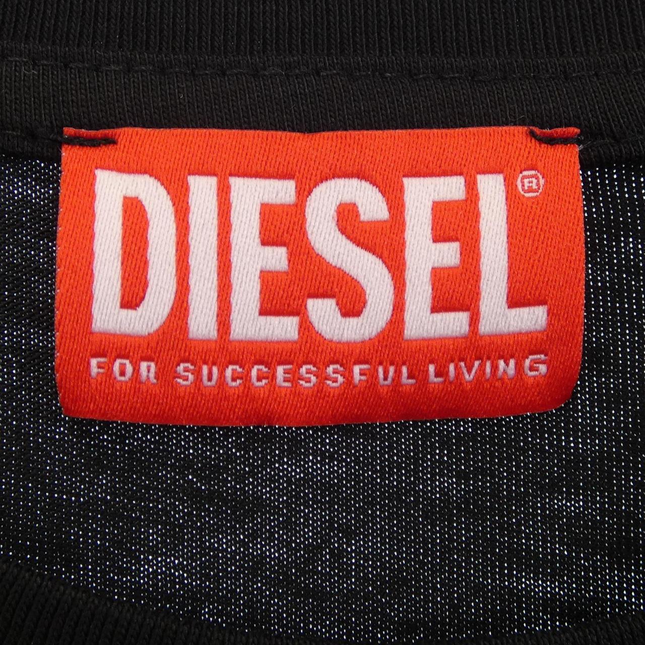 ディーゼル DIESEL Tシャツ