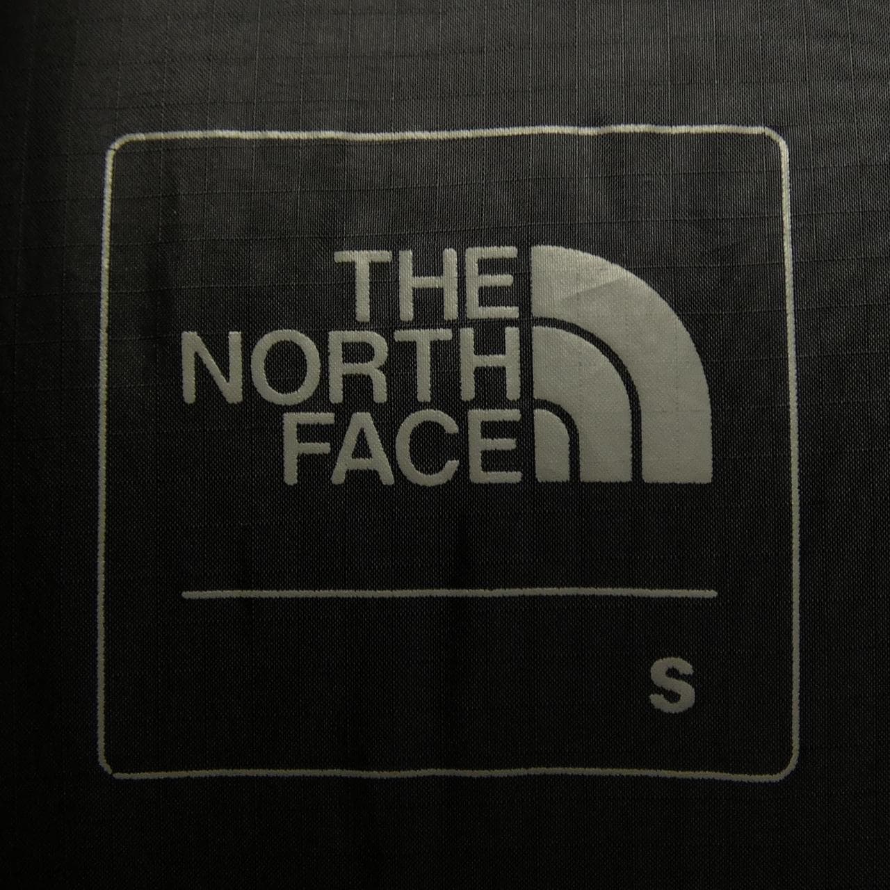 ザノースフェイス THE NORTH FACE ND91915 ダウンジャケット
