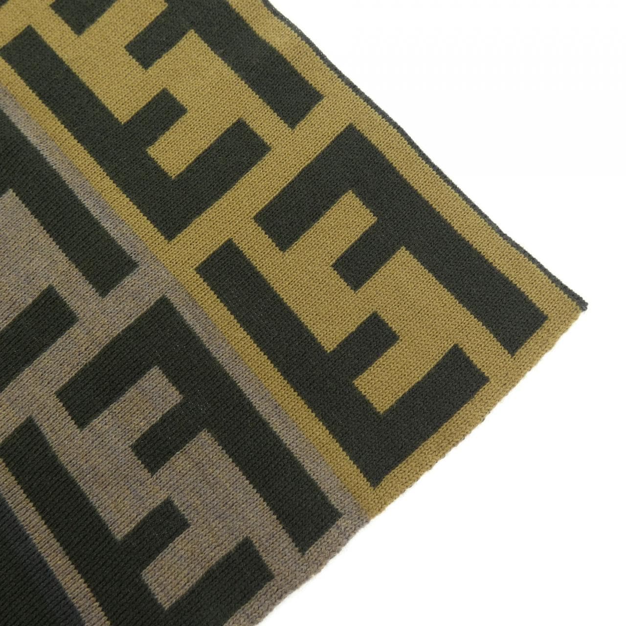 フェンディ FENDI MUFFLER