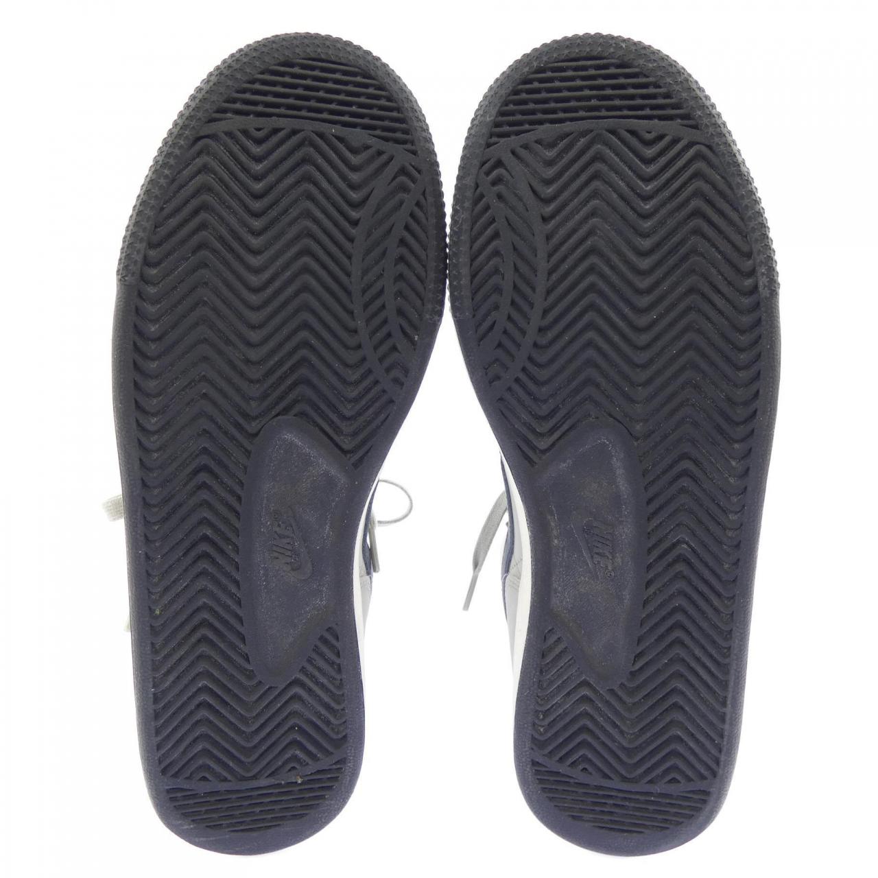 ナイキ NIKE FB1832-001 スニーカー