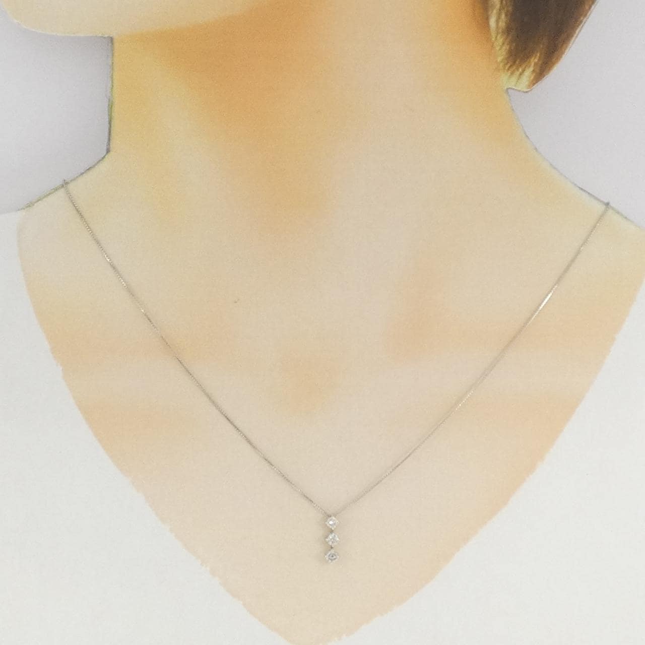 PT900/PT850 スリーストーン ダイヤモンド ネックレス 0.30CT