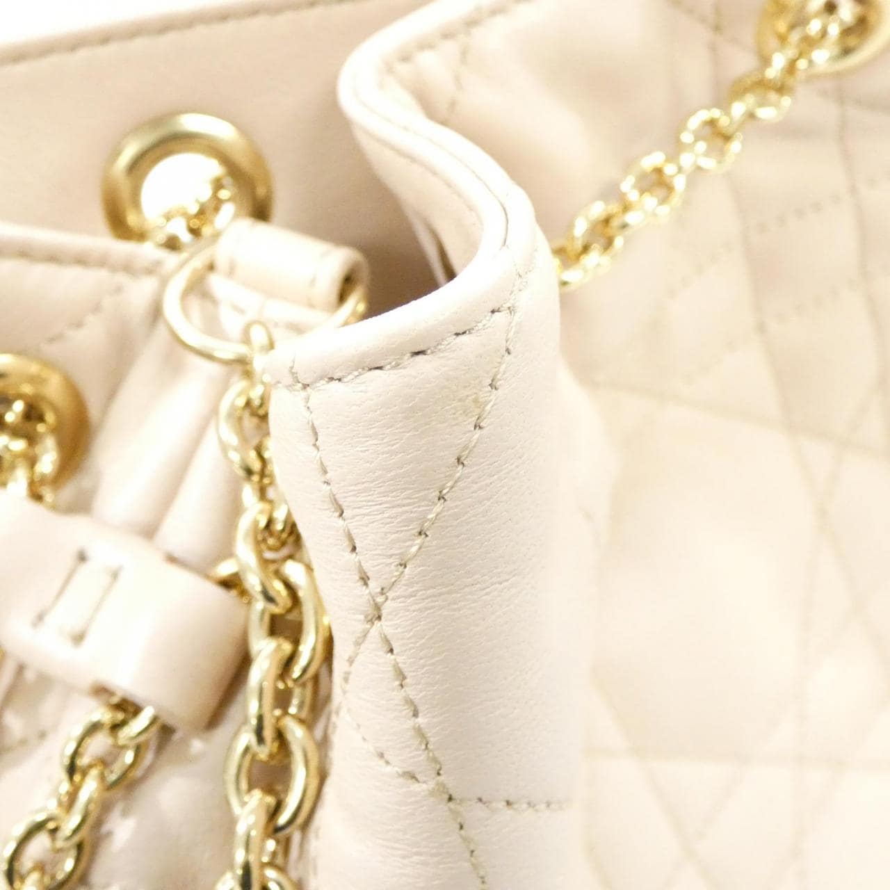 クリスチャンディオール ディオール アミ M22566FBE ショルダーバッグ