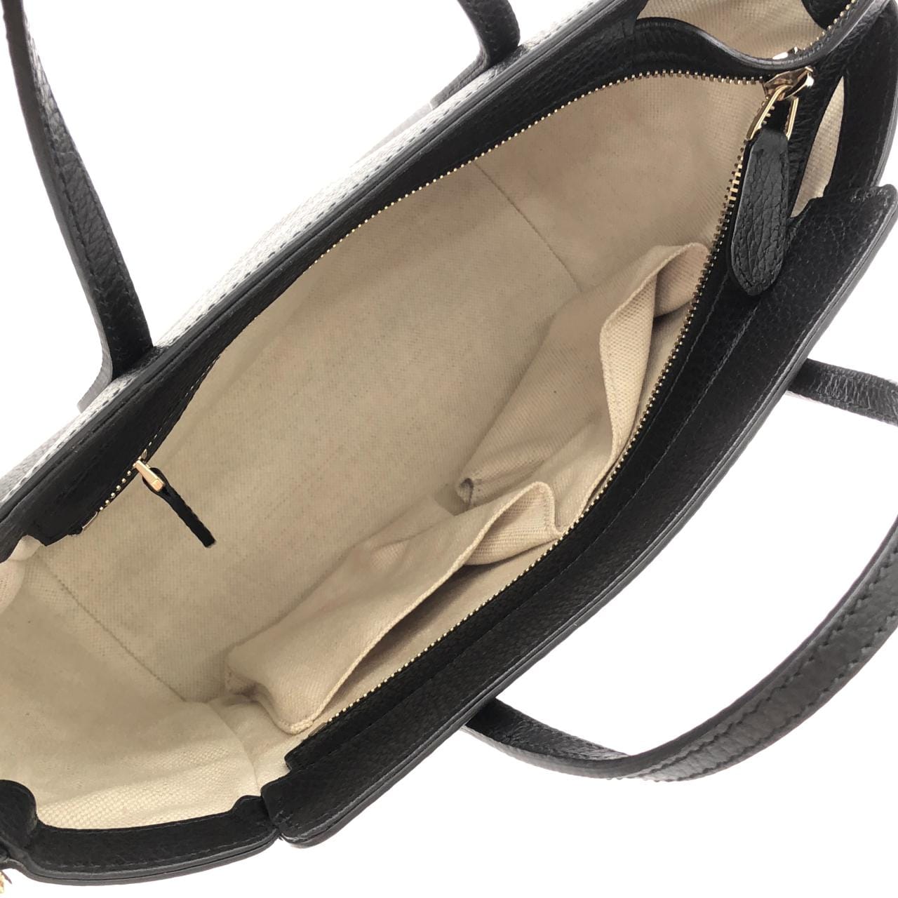 グッチ 368827 CAO0G バッグ