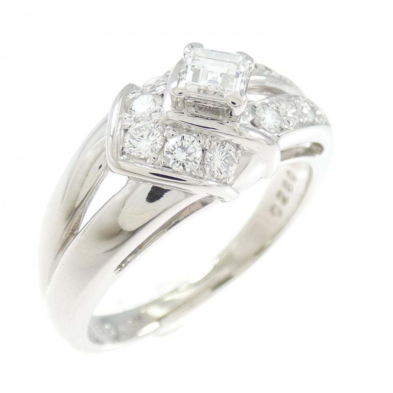 Pola Diamond Ring 0.49CT
