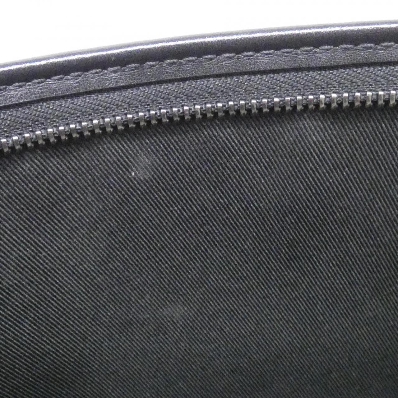 ルイヴィトン モノグラム エクリプス リバース ガストン ウェアラブル ウォレット M81124 ショルダーバッグ