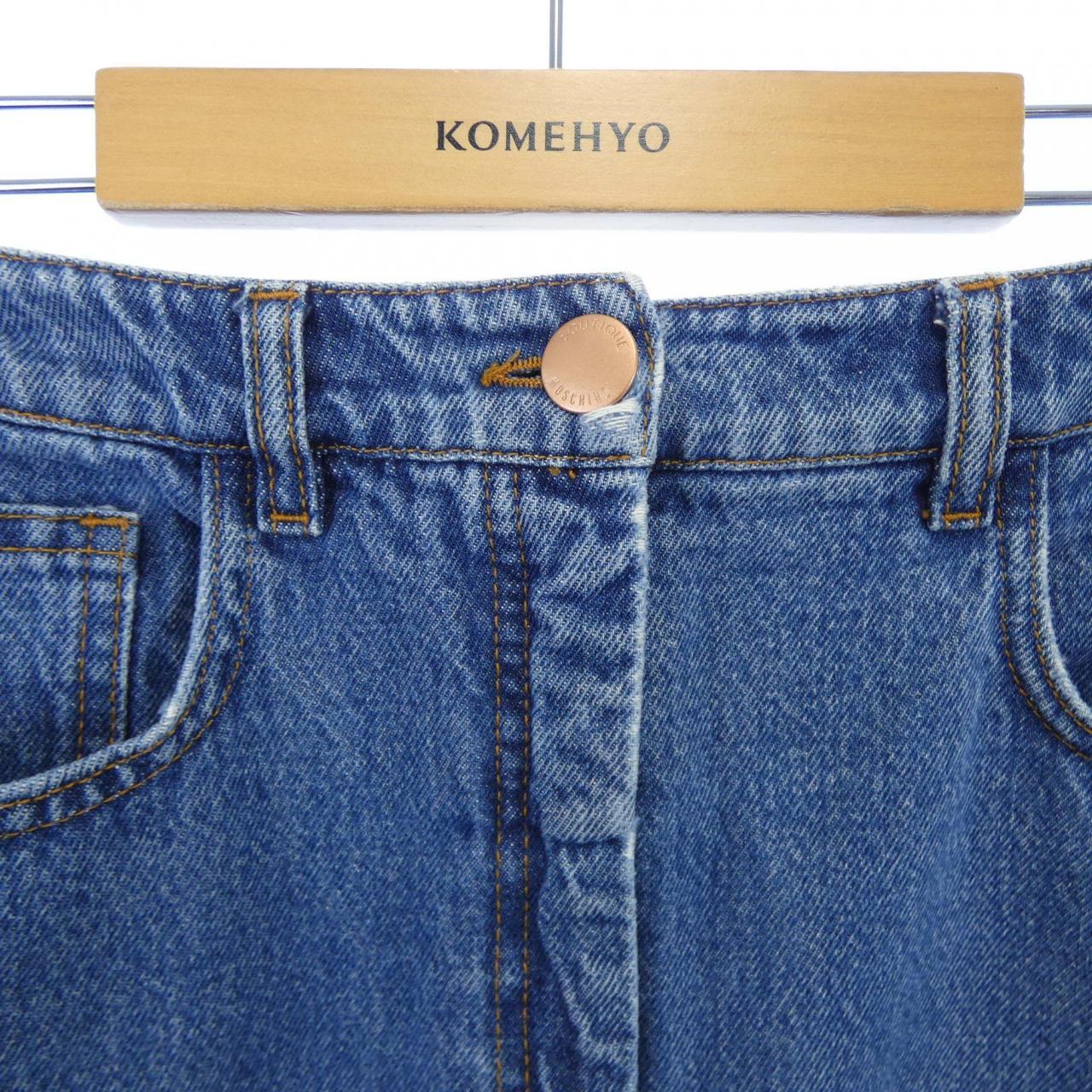 ブティックモスキーノ BOUTIQUE MOSCHINO スカート