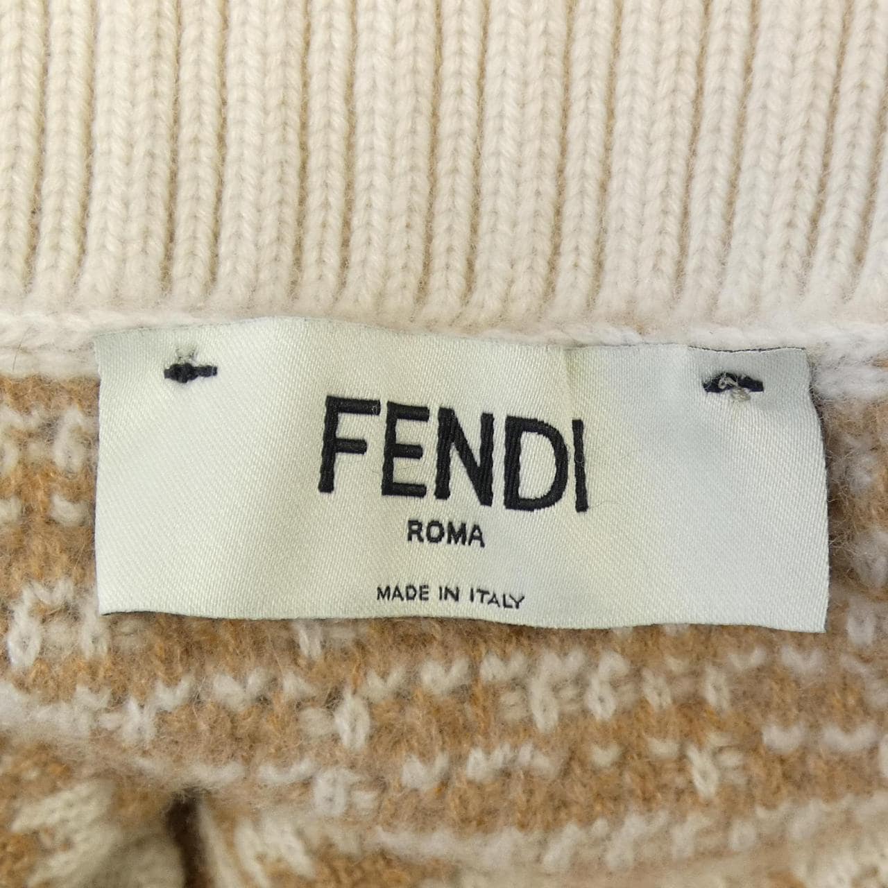 フェンディ FENDI FZC950 ALOJ カーディガン
