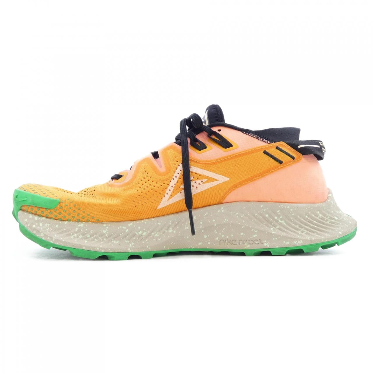 ナイキ NIKE スニーカー