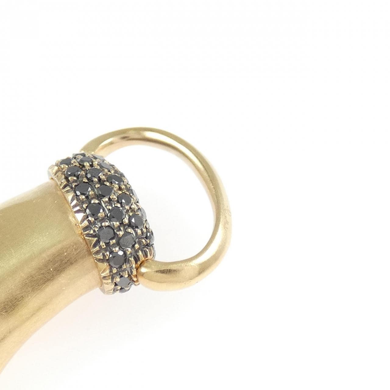 ポメラート ダイヤモンド ペンダント