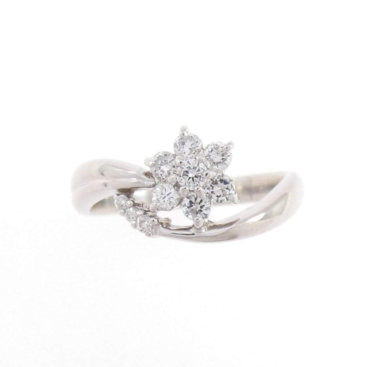 PT900 フラワー ダイヤモンド リング 0.30CT