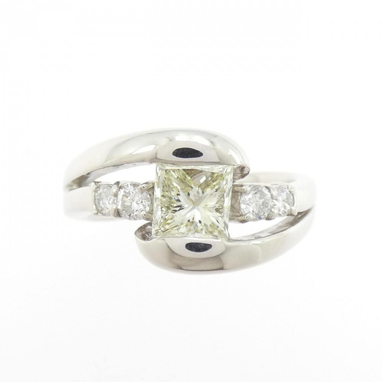 PT900 ダイヤモンド リング 1.005CT