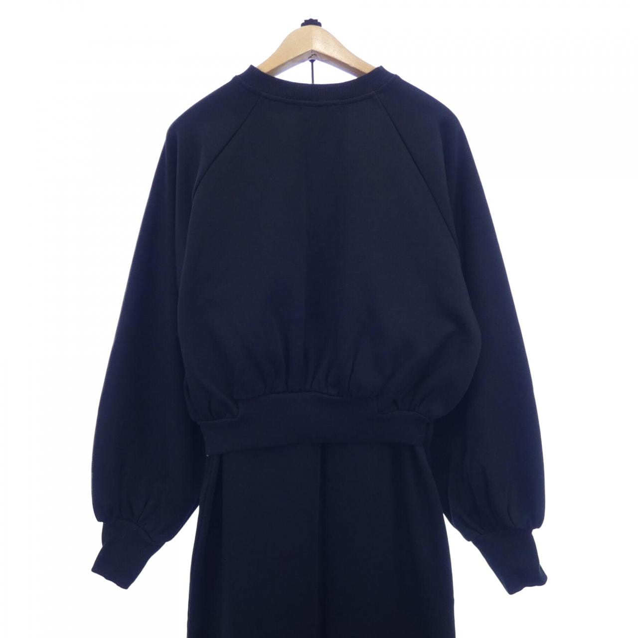 エミ emmi セットアップ