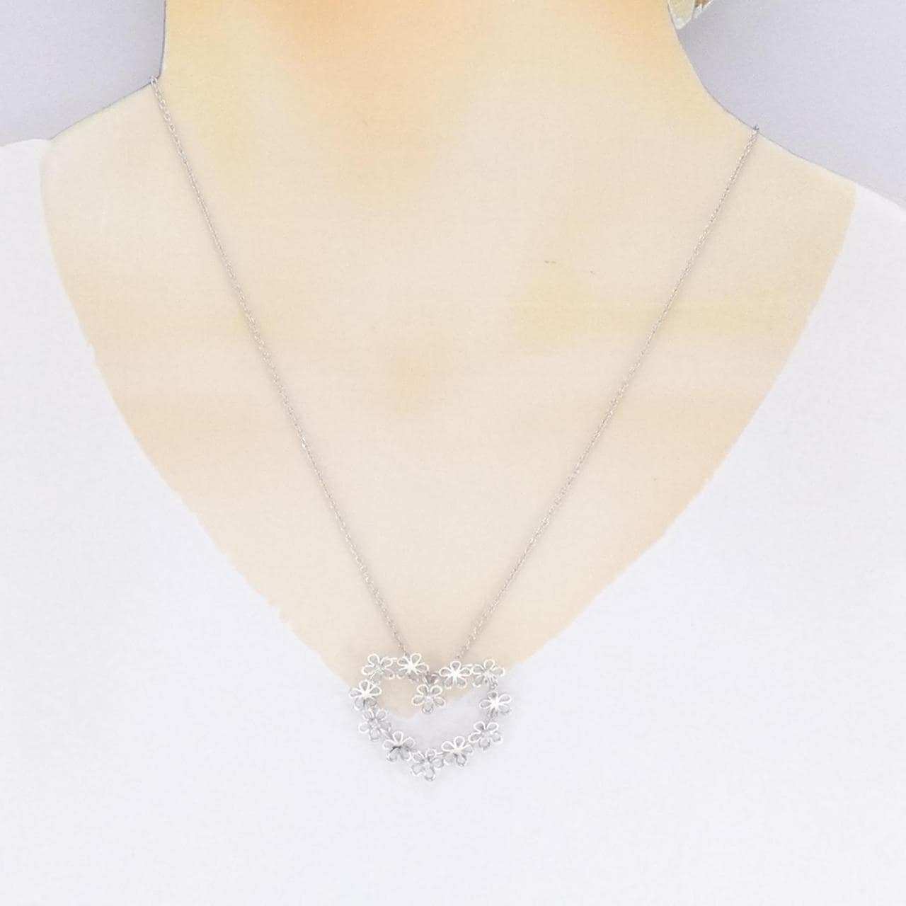 K14WG/K10WG Flower x Heart Diamond Necklace