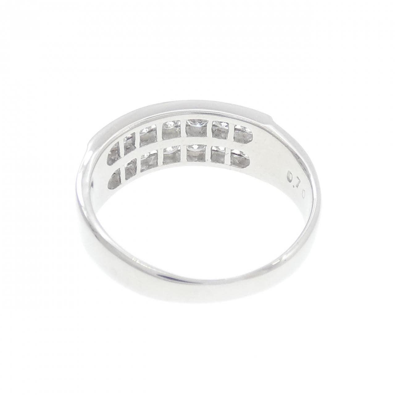 PT900 ダイヤモンド リング 0.70CT